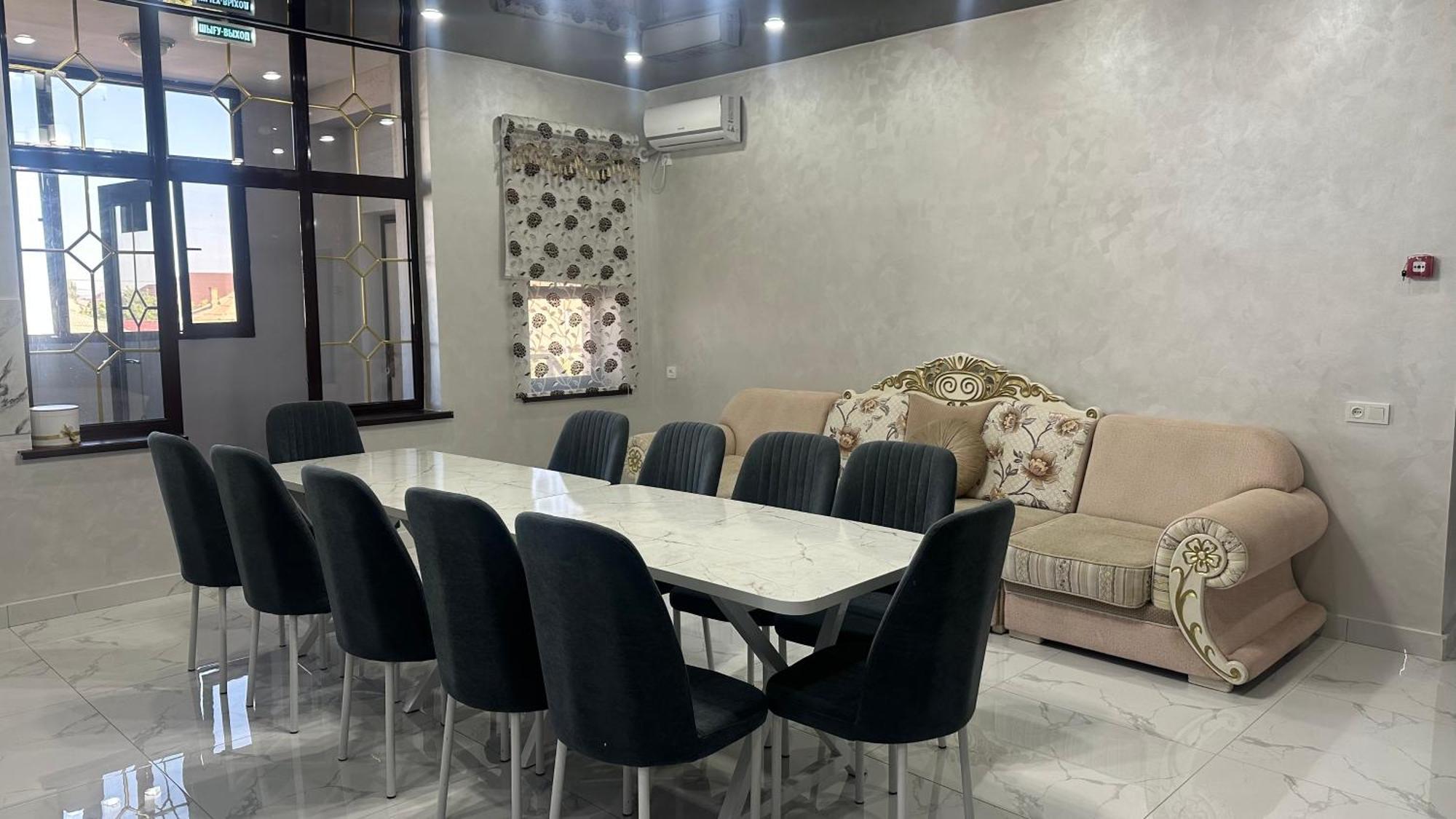 Nazar Hotel & Hostel Туркестан Экстерьер фото